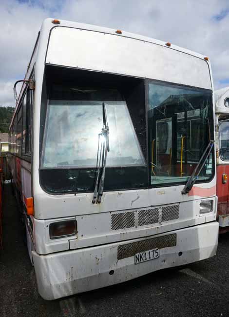 Go Bus Leyland Lynx NK1175